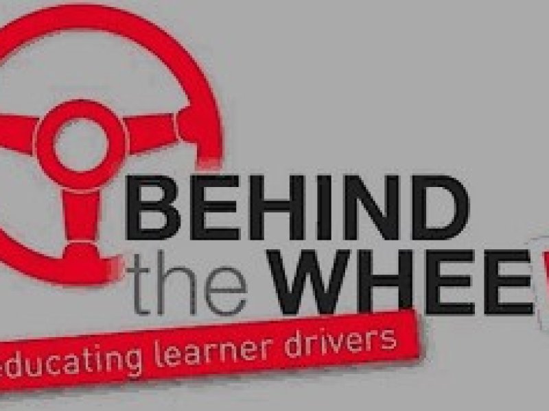 behind-the-wheel-sarah-solts-car-driving-lessons-in-st-albans