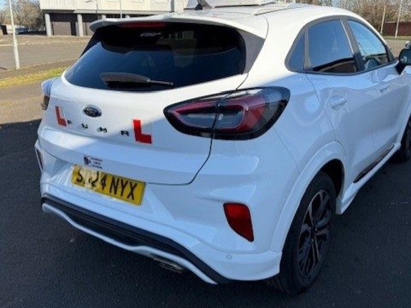 davie-black-driving-school-car-driving-lessons-in-cambuslang