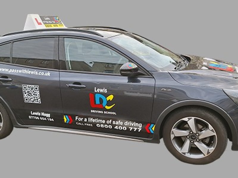 ldc-driving-school-lewis-hogg-car-driving-lessons-in-paisley