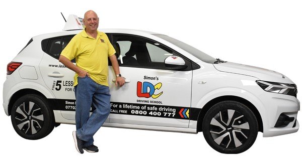 ldc-driving-school-simon-richmond-car-driving-lessons-in-borehamwood-big-0