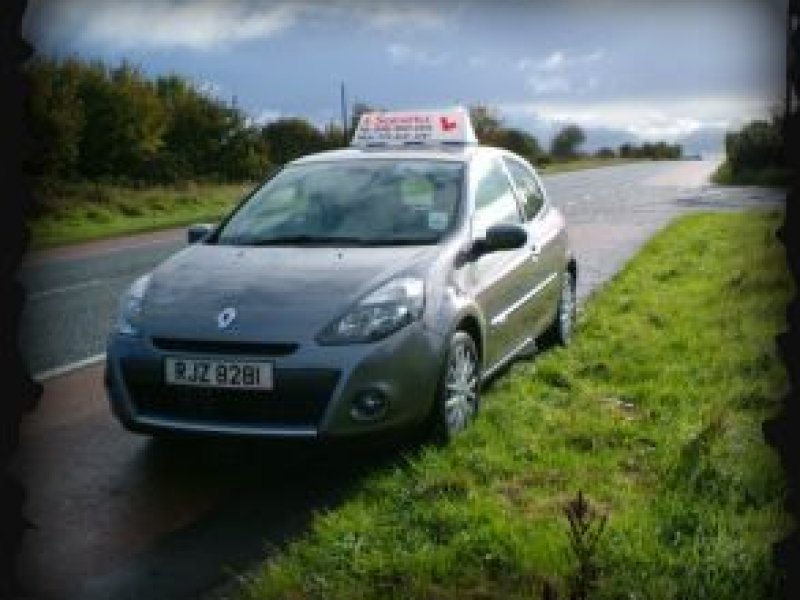 4-seasons-driving-school-manual-and-automatic-lessons-in-newry