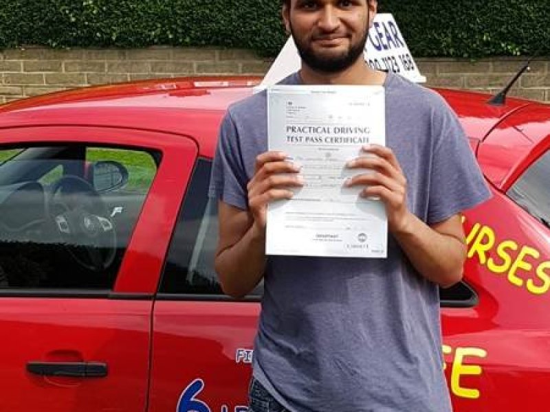 in-gear-driving-school-manual-driving-lessons-in-leeds-and-headingley-small-1