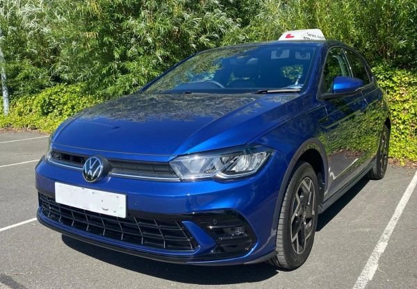 serenas-school-of-motoring-car-driving-lessons-in-bedford-big-0