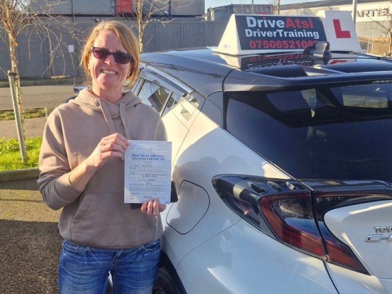 driveatsi-driver-training-car-driving-lessons-in-bedford
